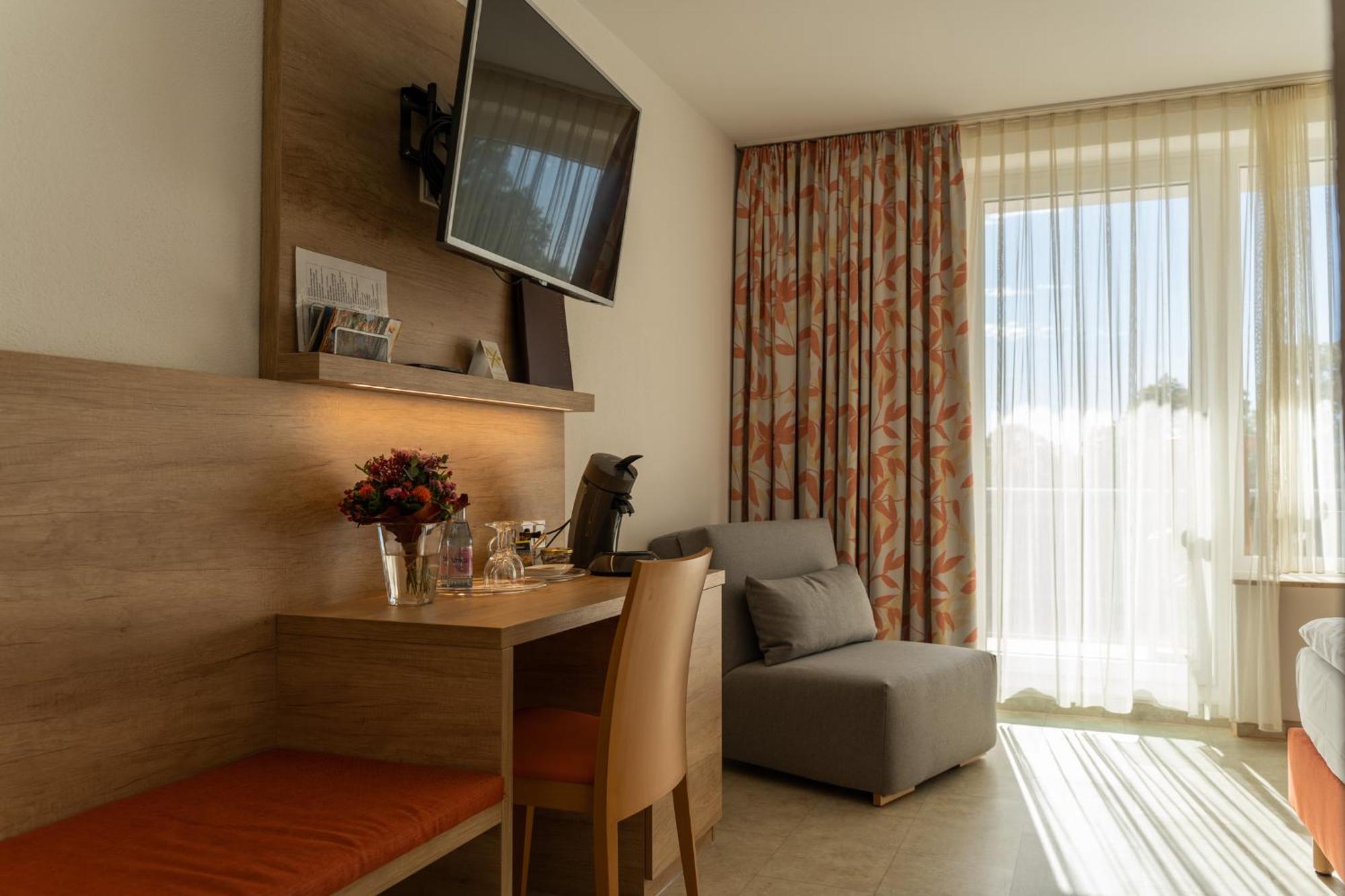 Hotel Bergschloesschen Зіммерн Екстер'єр фото